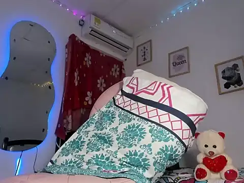 engelldior online show from May 31, 7:06 am