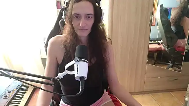 MemiKouki online show from March 9, 10:08 am