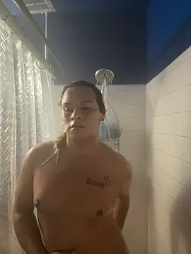 allissonw13 online show from November 22, 12:12 am