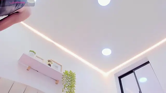 Mia thompson 19 online show from September 17, 9:42 pm