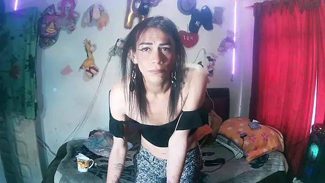 Snapshot of alexxa_dirty chatting on October 31, 3:32 pm alexxa dirty online show from October 31, 3:32 pm