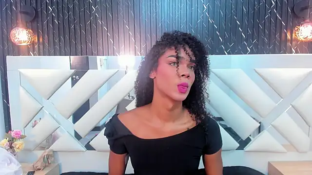 Snapshot of NaomiSteward chatting on January 5, 12:10 pm NaomiSteward online show from January 5, 12:10 pm