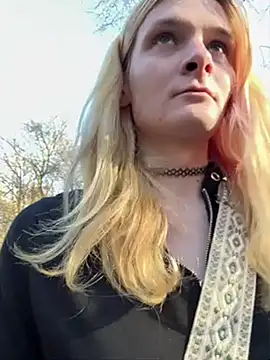 emma neko online show from March 18, 3:45 pm