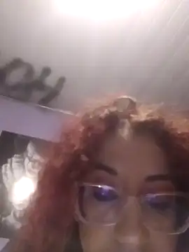 lorraine alves ferreira online show from May 29, 9:24 pm