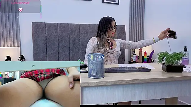 Ema Stone65 online show from December 3, 10:14 pm