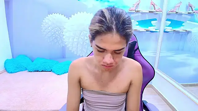 DEMI LEED online show from February 23, 11:46 am