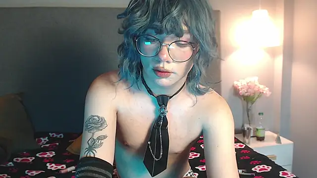 Poison luna online show from January 5, 6:46 am