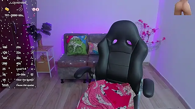 CamilaHarperr  online show from April 18, 9:11 am