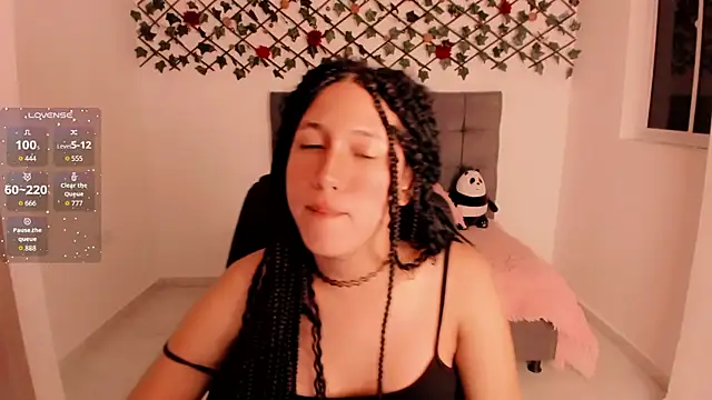 Lilith Miller21 online show from October 24, 7:19 pm