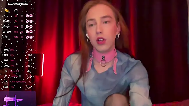 Avril Pearly  online show from January 19, 12:14 pm