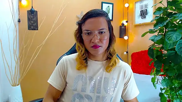 aslyhernandez 7 online show from September 17, 3:28 pm