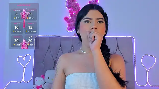 Ashley piinkk  online show from March 9, 5:33 am