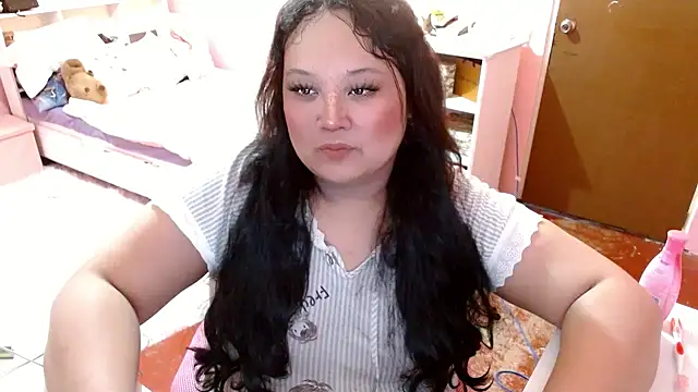 GiannaLopezSmith online show from September 28, 9:47 pm