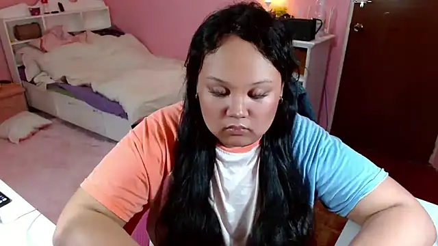 GiannaLopezSmith online show from October 8, 3:02 pm