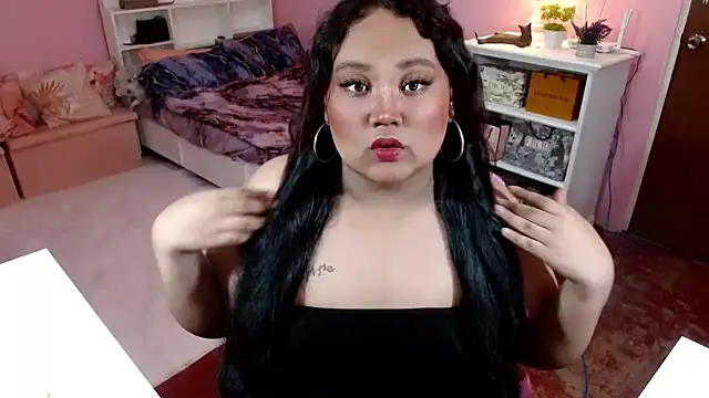 GiannaLopezSmith online show from November 15, 11:14 pm