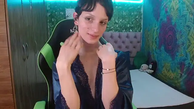 BurningVenus12 online show from March 17, 9:44 am