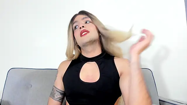 LukaCastillo online show from January 14, 9:02 pm