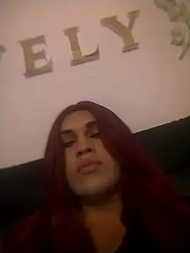 kimCosseyy online show from April 16, 2:01 am