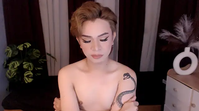 Dimpledimps69 online show from January 6, 9:24 am