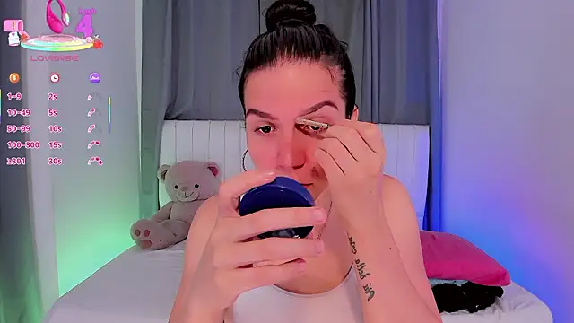 gatitavenecis online show from March 11, 9:30 pm