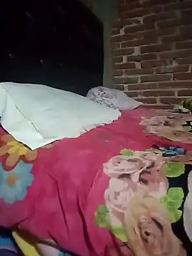 yovana13 online show from February 26, 2:33 pm