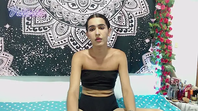 liissa 0 online show from June 14, 1:50 am