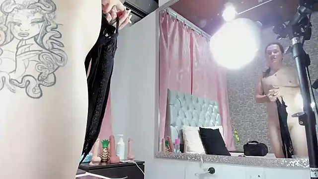 veneno hot online show from October 24, 1:49 pm