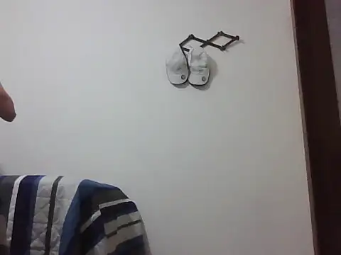 Snapshot of Wendy_Karrot_69 chatting on December 5, 5:54 am Wendy Karrot 69 online show from December 5, 5:54 am