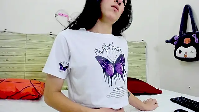 Evil Queen13 online show from December 2, 7:50 pm