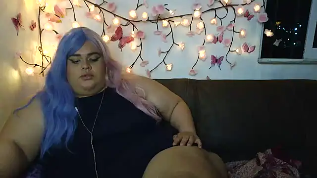 GeovanaLiveHot online show from April 7, 5:52 am