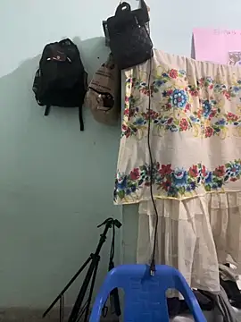 alejandrasxx online show from April 5, 4:10 am