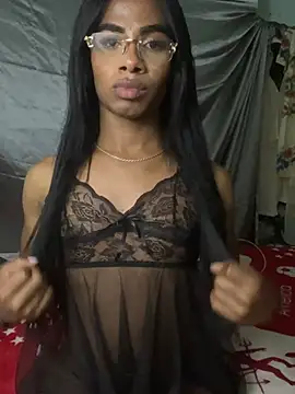 alejandrasxx online show from April 25, 3:43 am