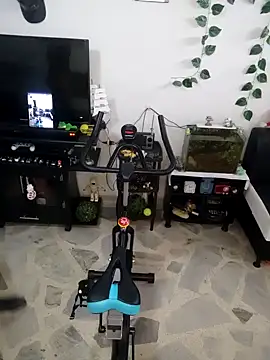 Snapshot of jesicardiente27 chatting on October 31, 4:05 pm jesicardiente27 online show from October 31, 4:05 pm