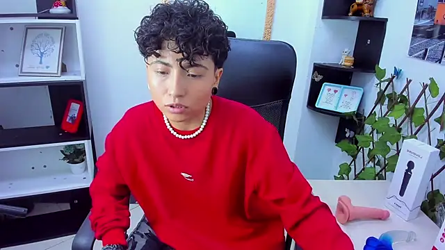 Im Mathias online show from October 23, 7:40 pm