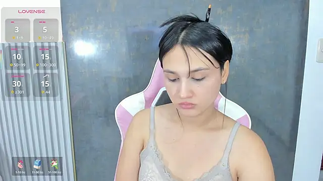 lana boomer online show from December 21, 9:09 pm