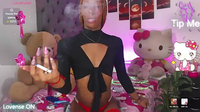 lucianadolll online show from April 17, 10:55 pm