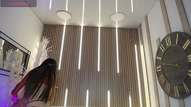 Aniie Doll online show from September 25, 8:49 pm