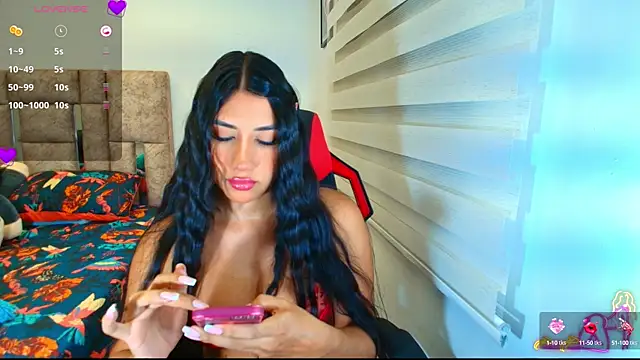 sexysaradoll online show from March 22, 11:20 pm