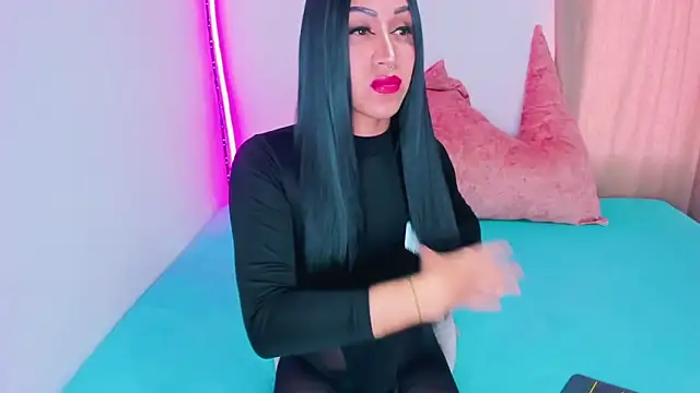 Candace Queen online show from February 3, 1:38 pm