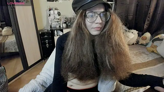 alexiamaleax online show from December 4, 1:32 am