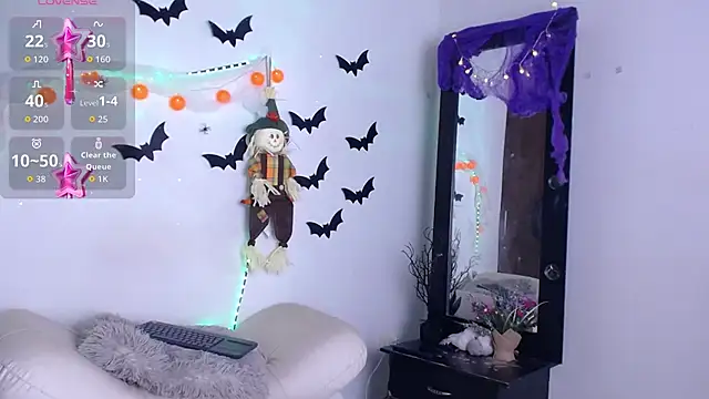 Yorkeidys1 online show from October 18, 5:00 am