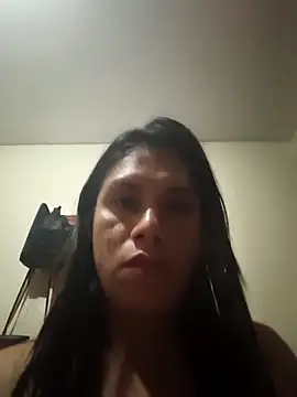 ROSARIOBELLA13 online show from May 15, 6:33 am