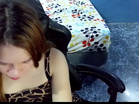 Asianpinaybeauty yam007 online show from April 2, 2:48 pm