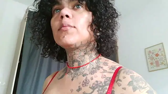 serena  vedette online show from April 13, 11:58 am