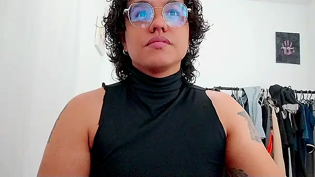 Diane blossom online show from April 15, 10:10 pm