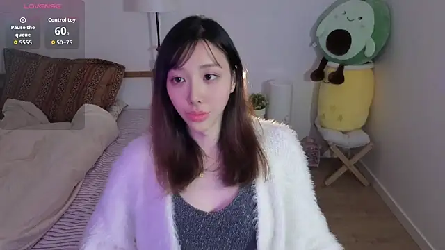 joycemilka online show from April 12, 12:08 pm