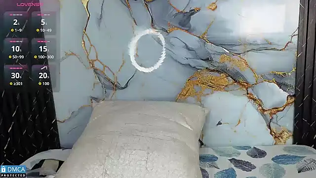 MaeveKuro online show from October 15, 3:39 am