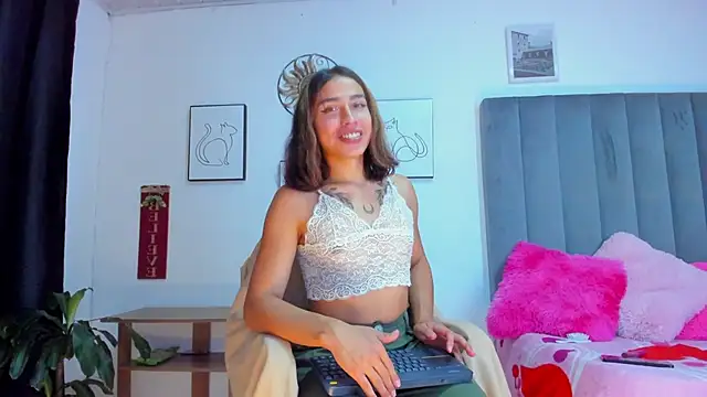 fiire nymph online show from March 3, 7:12 pm