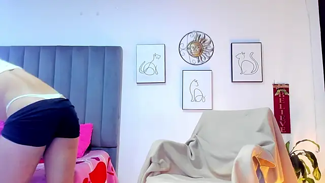fiire nymph online show from March 18, 6:39 pm