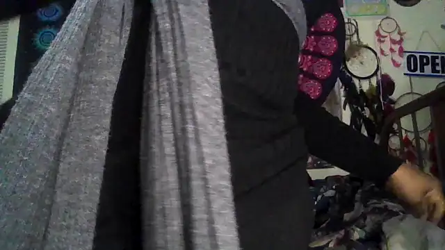 GardeniaFields online show from February 18, 8:44 am